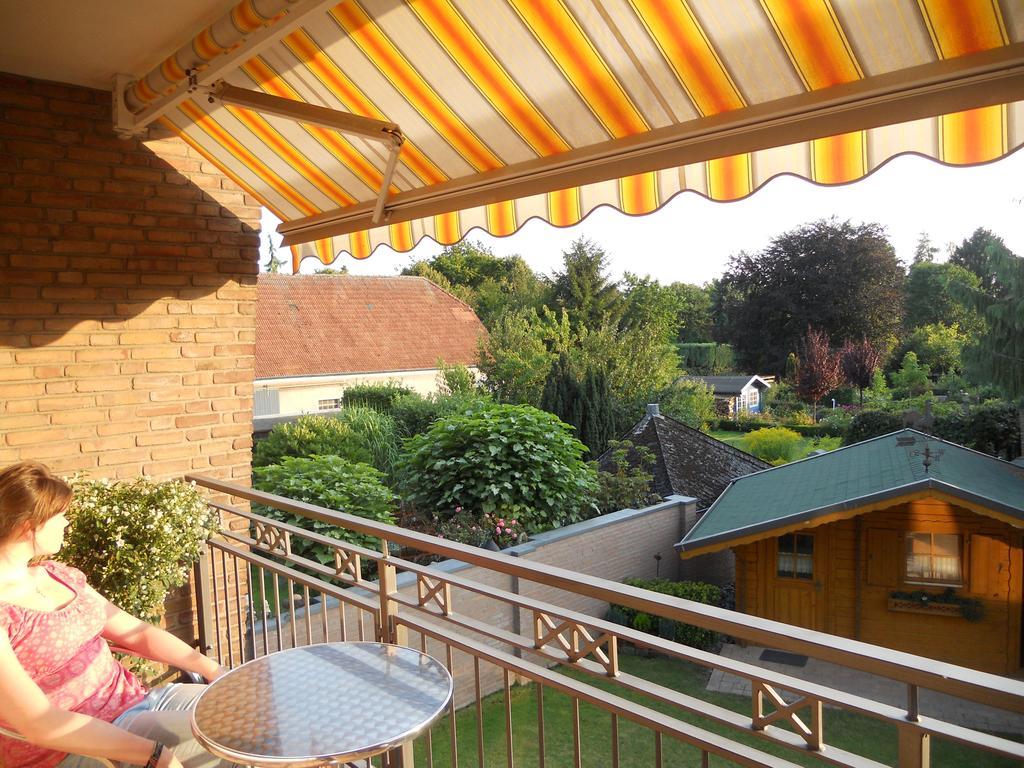 Ferienwohnung Eulenturm Ксантен Номер фото